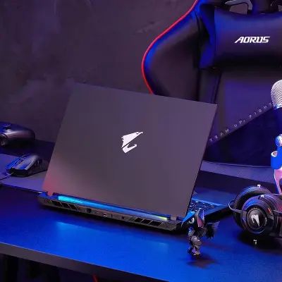 Ноутбук Gigabyte Aorus 17 17.3" FHD IPS i5 12500H 2.5 ГГц/16/512 SSD/RTX 4070 8G/Dos