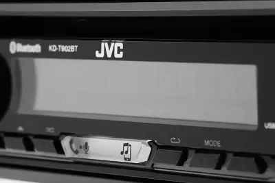 Автомагнитола JVC KD-T902BT 1DIN 4x50Вт v3.0 DSP 3 RDS