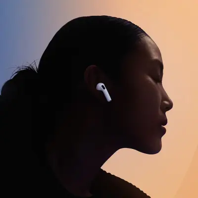 Беспроводные наушники Apple AirPods 4 A3050/A3053/A3058 белые [MXP63HN/A]