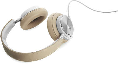 Bang Olufsen BeoPlay H6 2nd generation Natural Leather